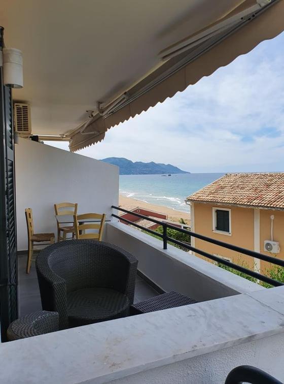Ammos Beach House Glyfada  Buitenkant foto